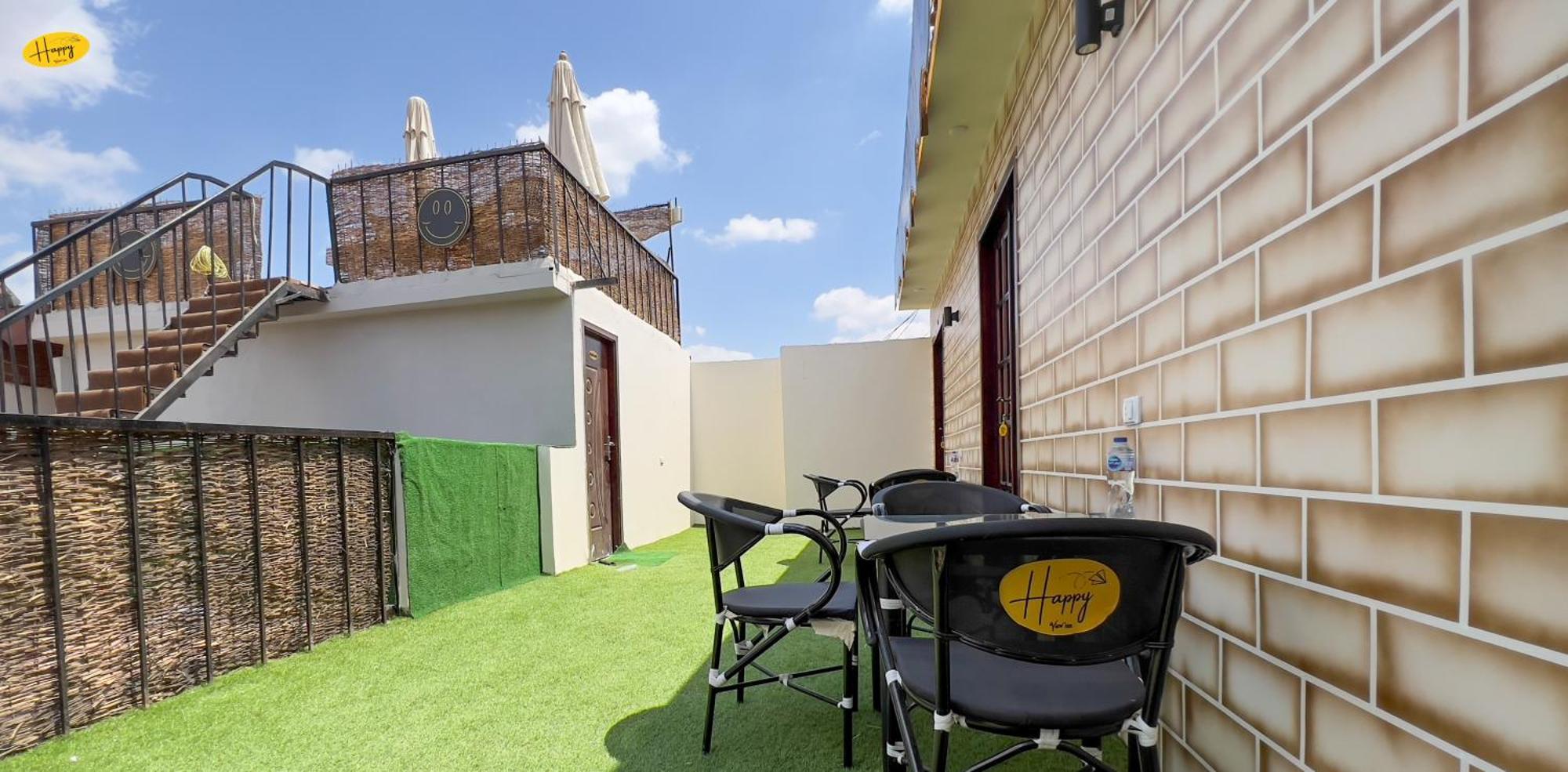 Happy View Inn Kafret el-Gabal Exteriör bild