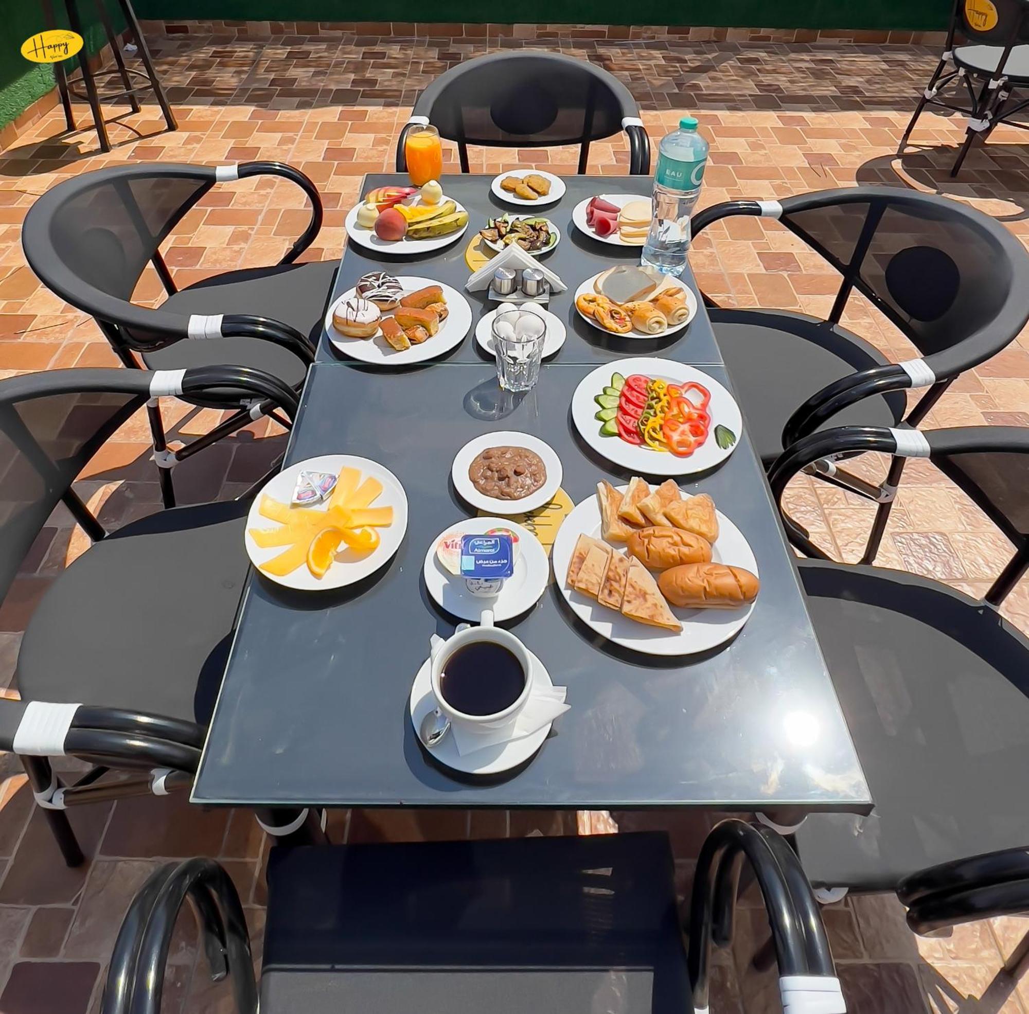 Happy View Inn Kafret el-Gabal Exteriör bild